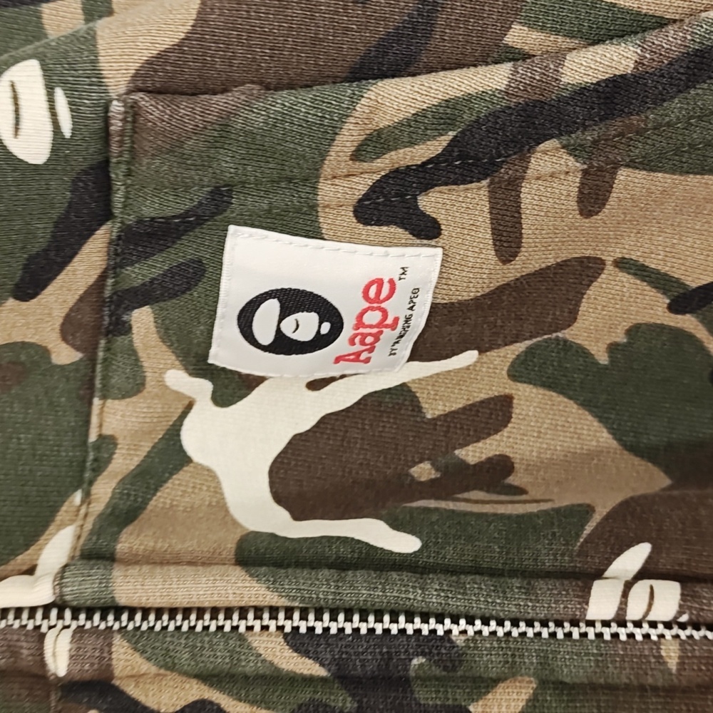AAPE Camouflage Sweatshirt Glow In Dark, A Bathing Ape - Picture 4 of 7
